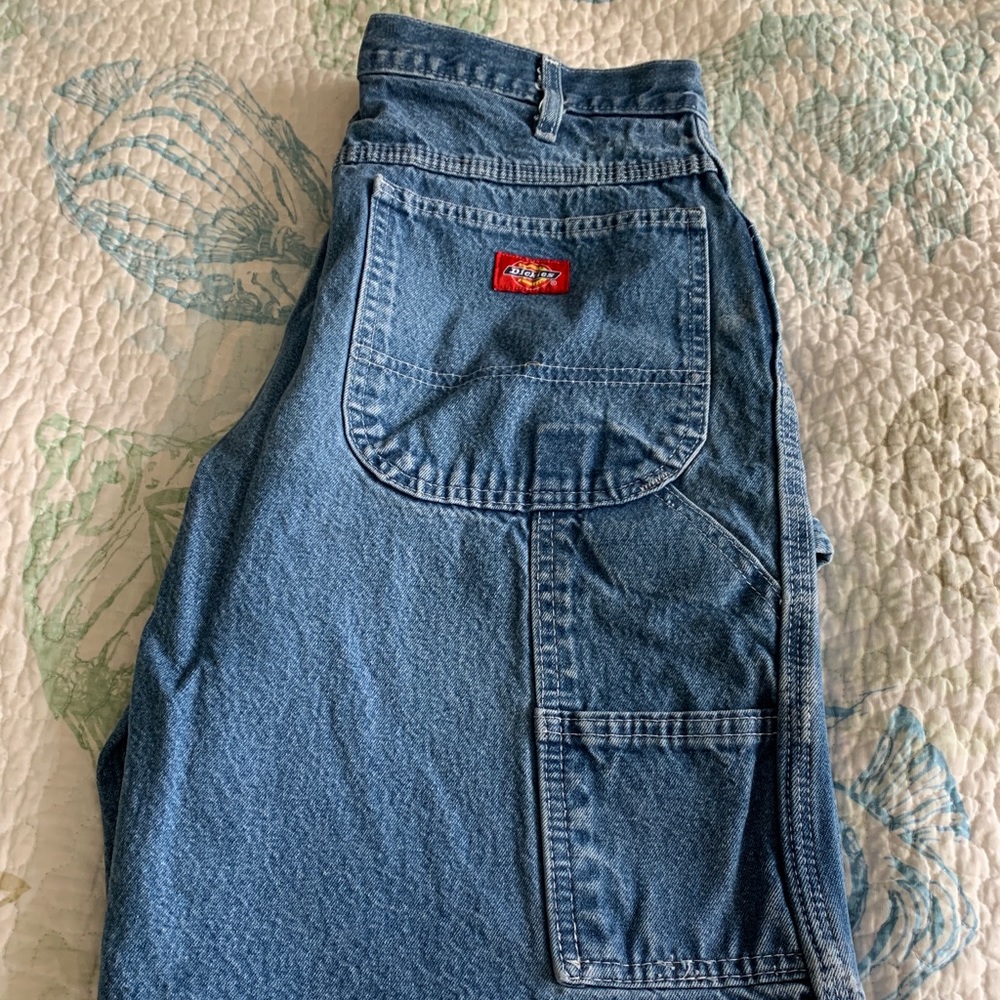 Carpenter short used with so much life left